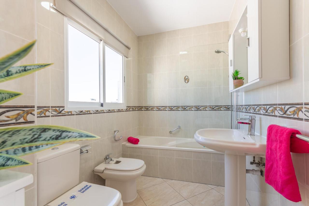 Pondarosa Penthouse 55 - Costa Carpediem Κάλπε Εξωτερικό φωτογραφία