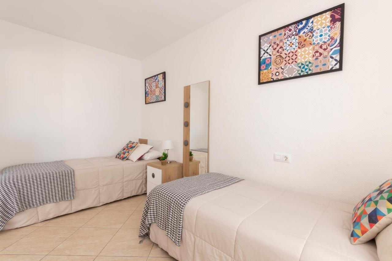 Pondarosa Penthouse 55 - Costa Carpediem Κάλπε Εξωτερικό φωτογραφία